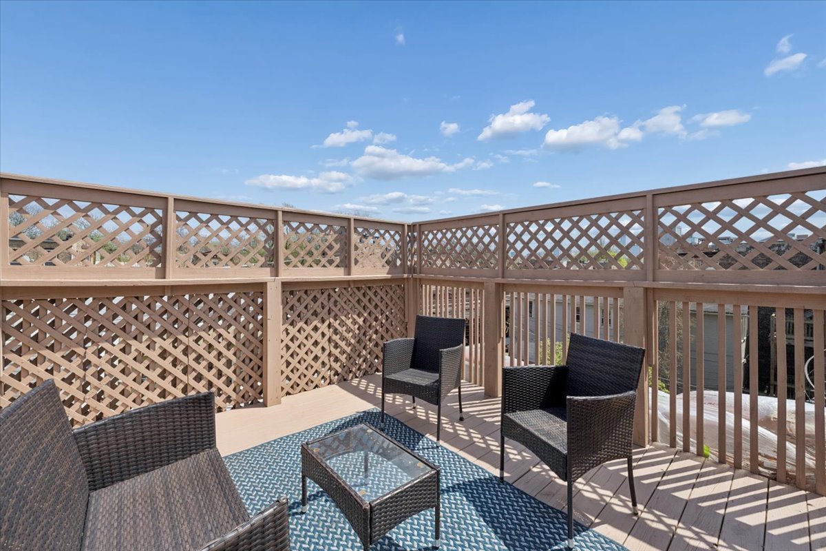 1945 North Sheffield Avenue Chicago IL 60614