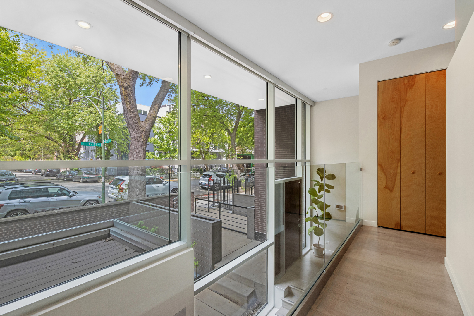 2323 North Leavitt Street Chicago IL 60647