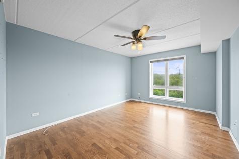 6807 North Milwaukee Avenue Niles IL 60714