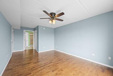 6807 North Milwaukee Avenue Niles IL 60714