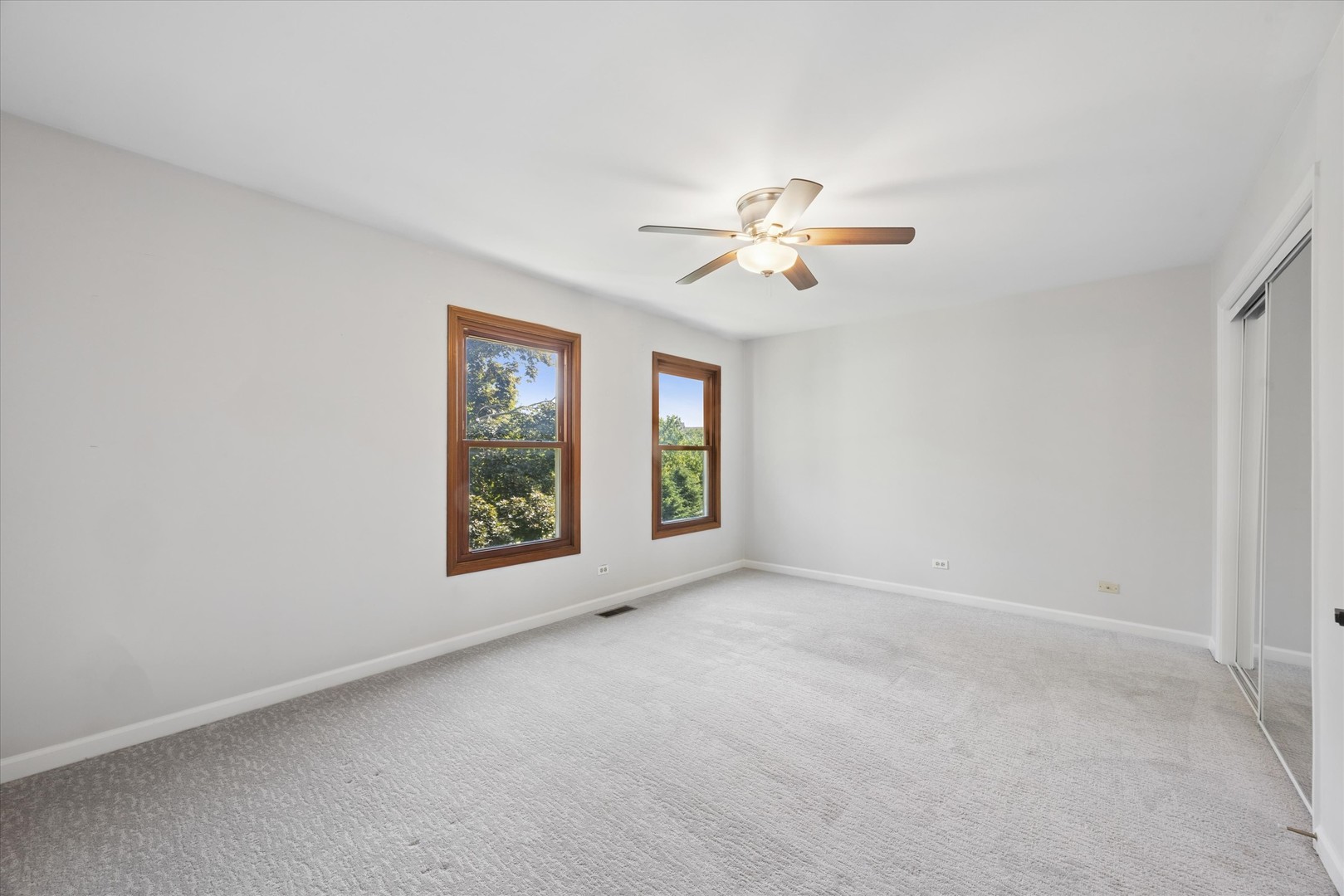1239 Tennyson Lane Naperville IL 60540