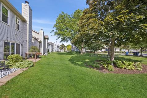 1239 Tennyson Lane Naperville IL 60540