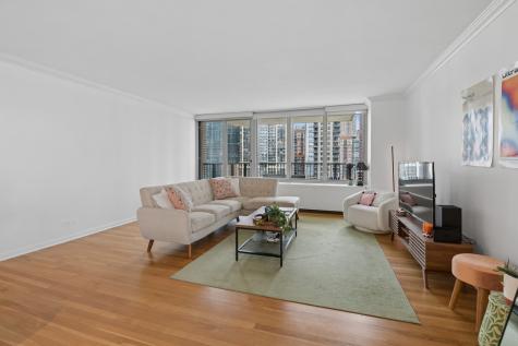 400 East Randolph Street Chicago IL 60601