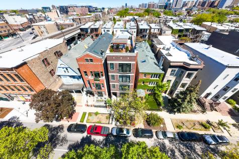 924 West Roscoe Street Chicago IL 60657