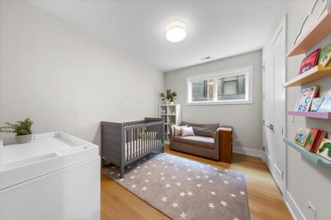 2745 West Lawrence Avenue Chicago IL 60625