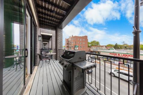 2745 West Lawrence Avenue Chicago IL 60625