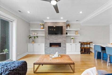 2745 West Lawrence Avenue Chicago IL 60625
