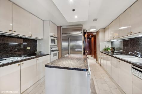 100 East Huron Street Chicago IL 60611