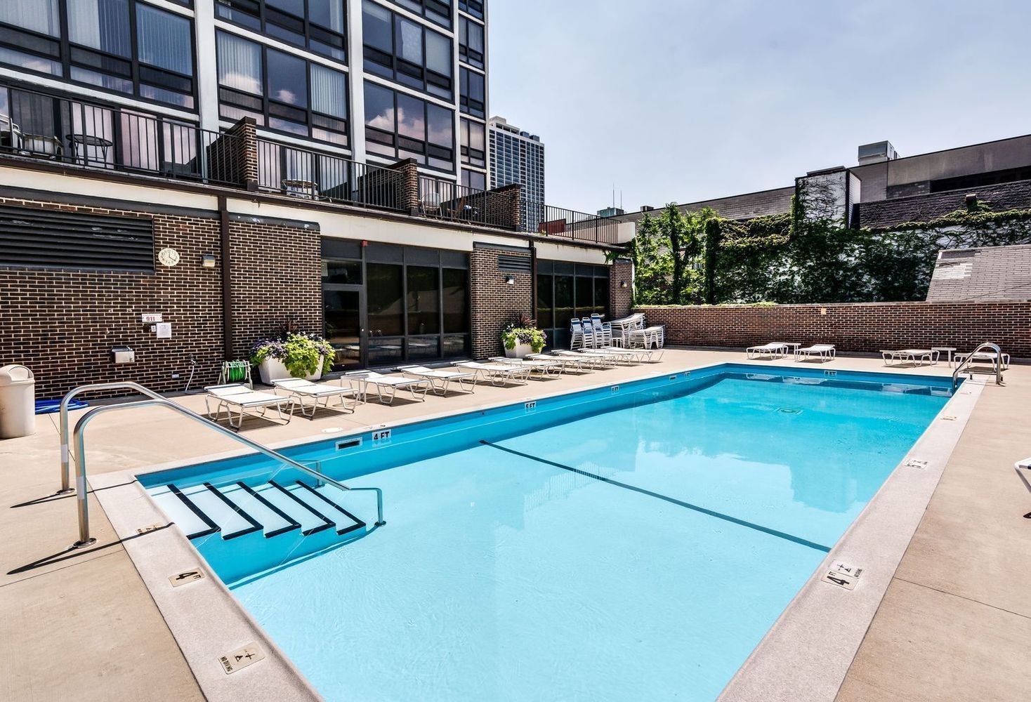 1636 North Wells Street Chicago IL 60614