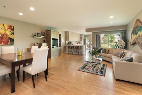 412 Kelburn Road Deerfield IL 60015