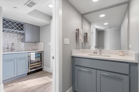 2438 North Western Avenue Chicago IL 60647