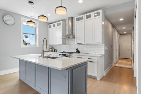 2438 North Western Avenue Chicago IL 60647