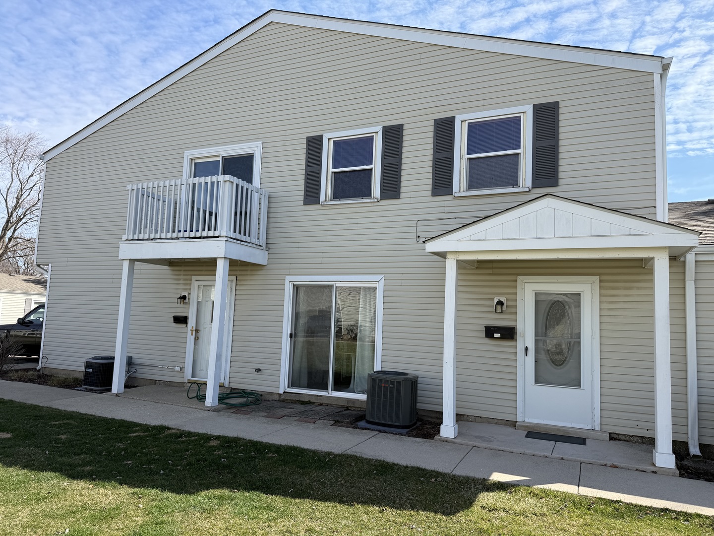 335 David Court Bartlett IL 60103