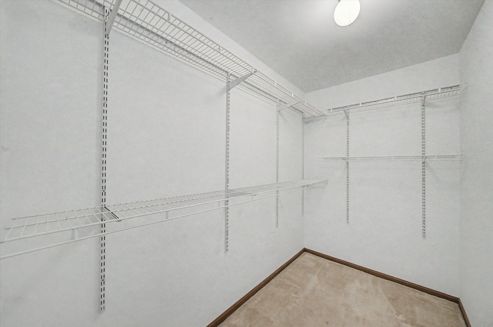 57 East Hattendorf Avenue Roselle IL 60172
