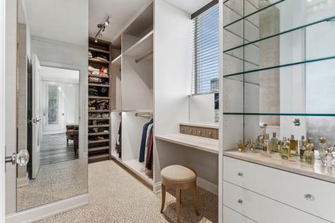 1040 North Lake Shore Drive Chicago IL 60611