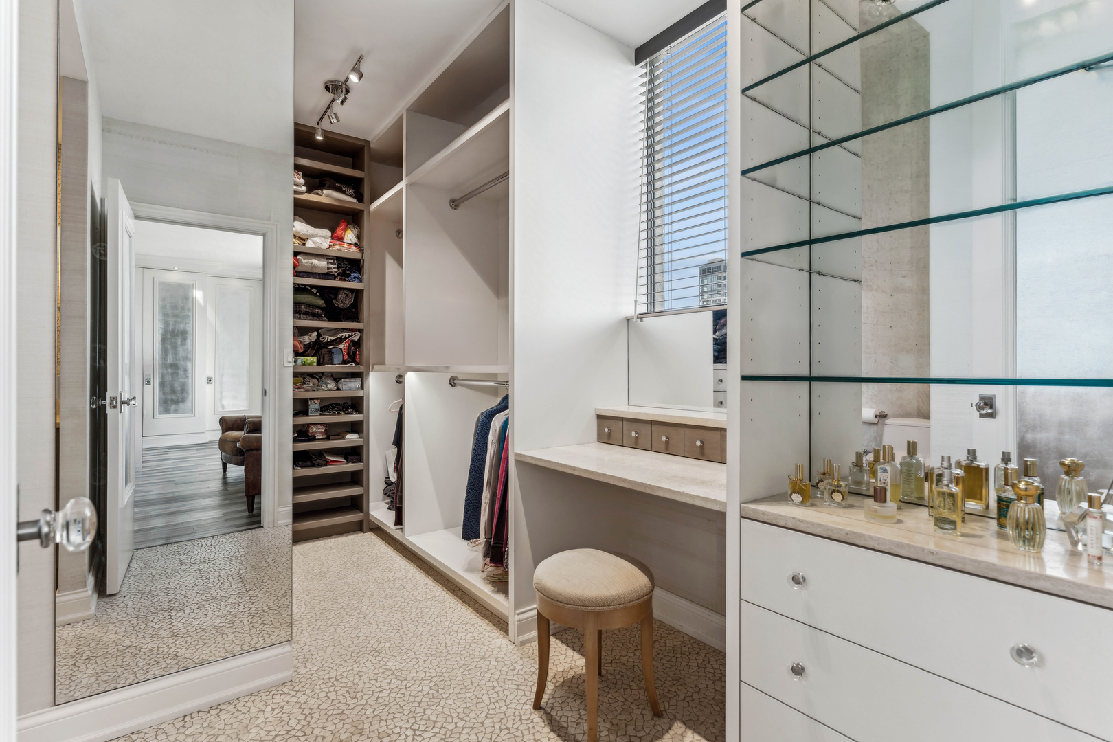 1040 North Lake Shore Drive Chicago IL 60611