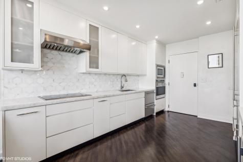 1040 North Lake Shore Drive Chicago IL 60611