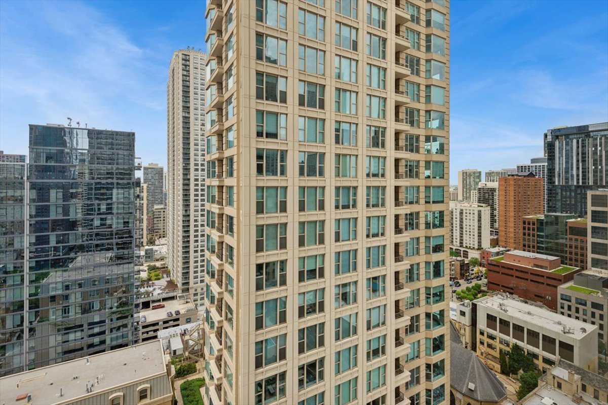 30 East Huron Street Chicago IL 60611