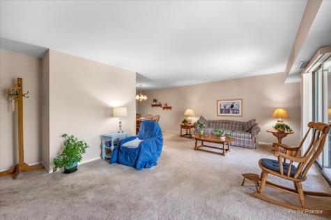 1605 East Central Road Arlington Heights IL 60005