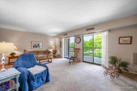 1605 East Central Road Arlington Heights IL 60005