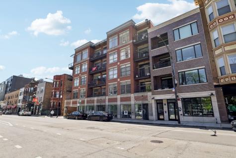 3260 North Clark Street Chicago IL 60657