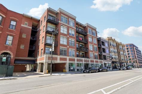 3260 North Clark Street Chicago IL 60657
