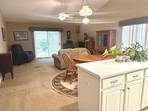 1807 Magnolia Court Mchenry IL 60051