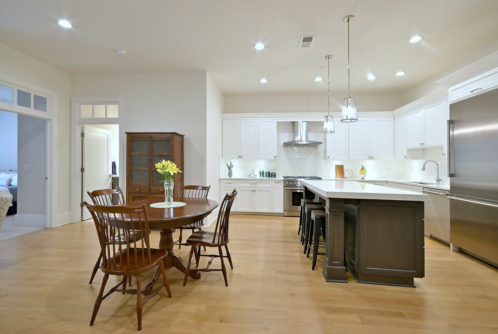 105 South Cottage Hill Avenue Elmhurst IL 60126