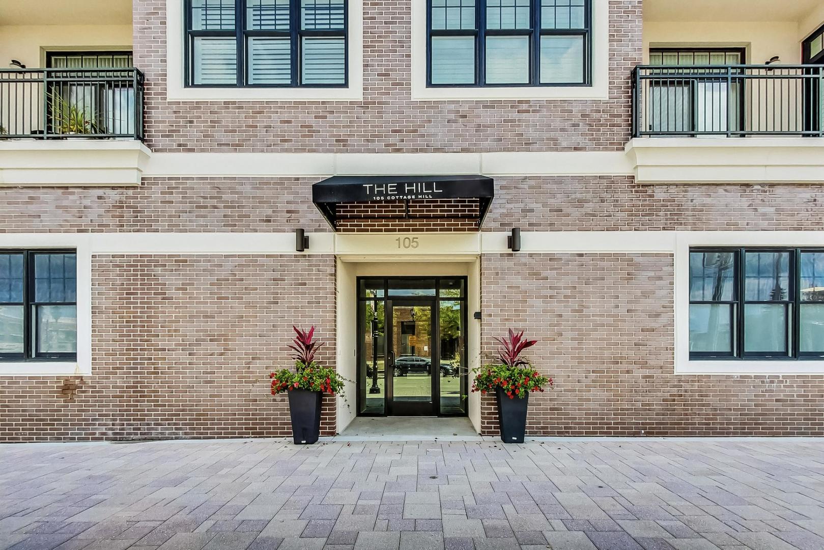 105 South Cottage Hill Avenue Elmhurst IL 60126