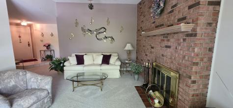 171 Grove Avenue Des Plaines IL 60016
