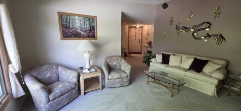171 Grove Avenue Des Plaines IL 60016