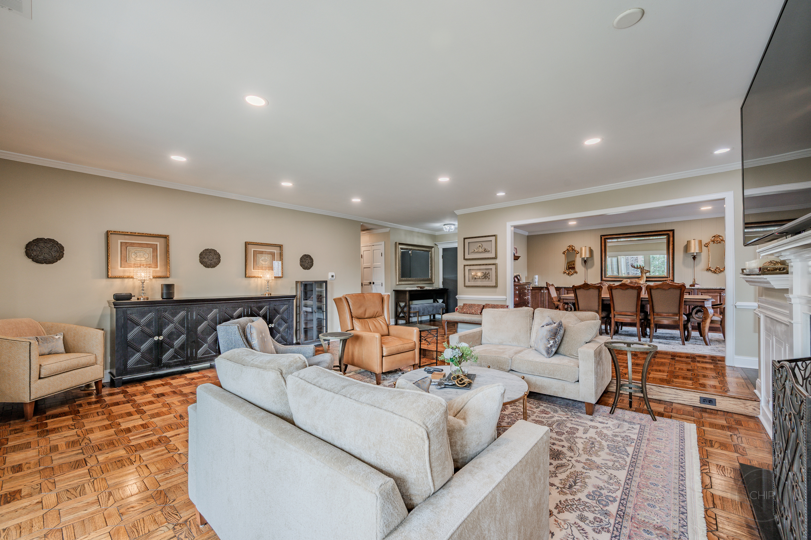 4 Oak Brook Club Drive Oak Brook IL 60523