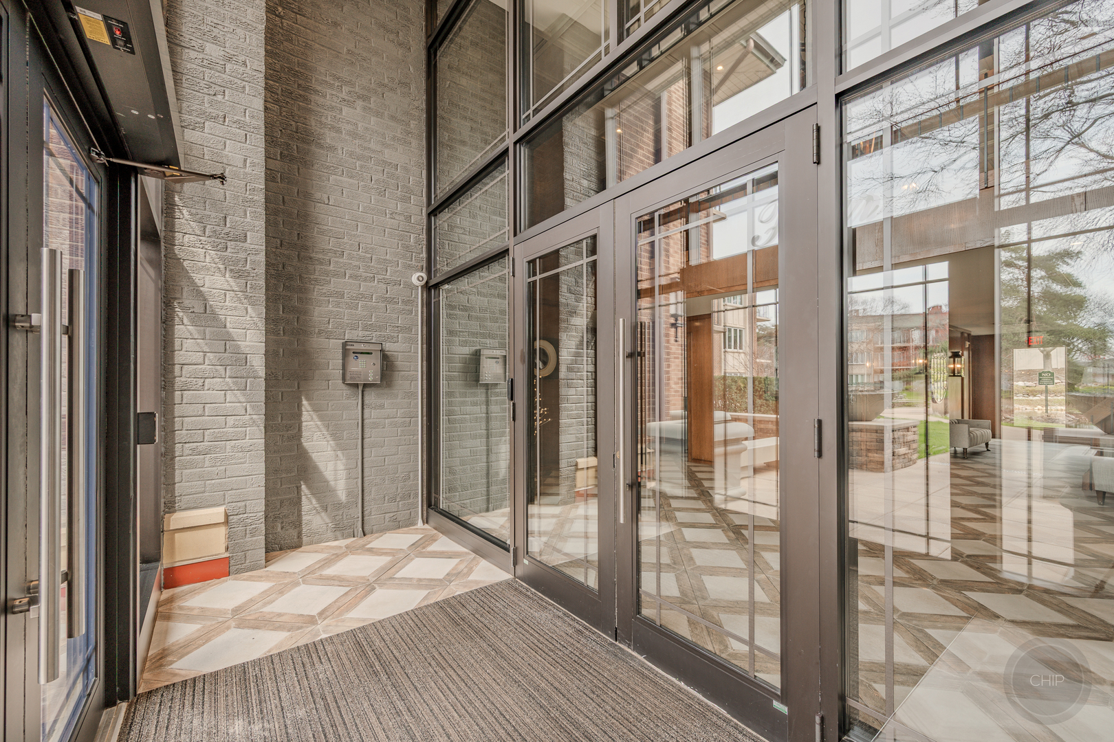 4 Oak Brook Club Drive Oak Brook IL 60523