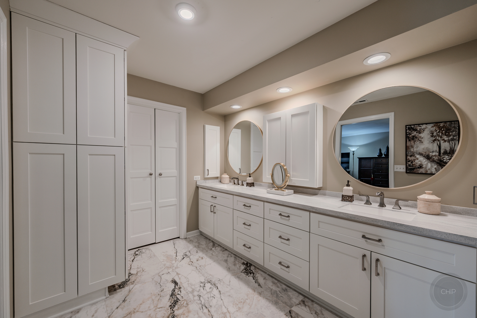 4 Oak Brook Club Drive Oak Brook IL 60523