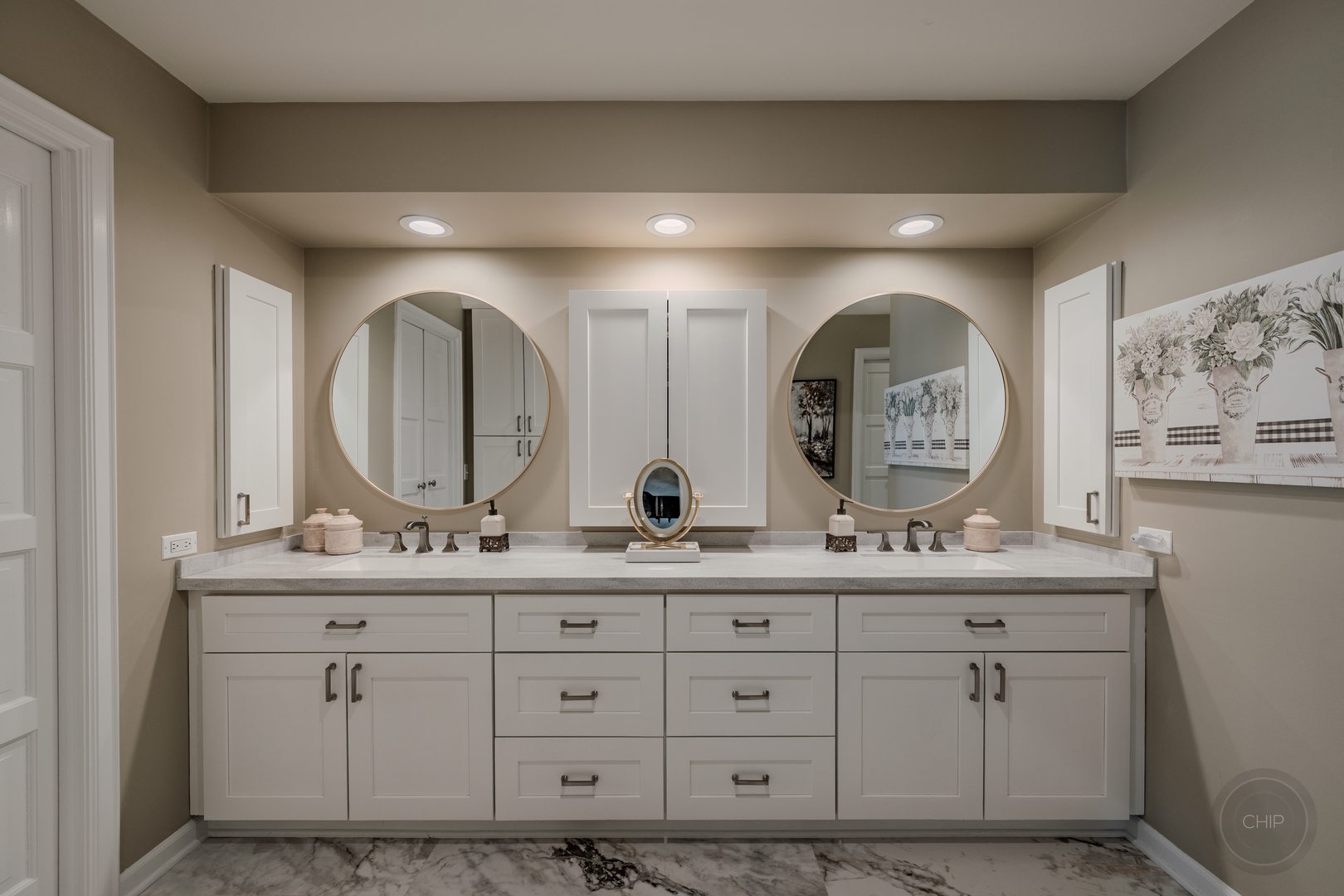 4 Oak Brook Club Drive Oak Brook IL 60523
