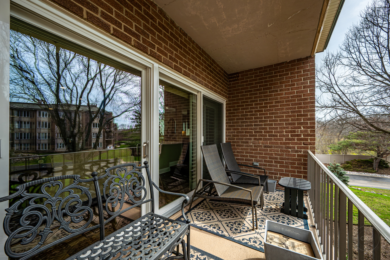 4 Oak Brook Club Drive Oak Brook IL 60523