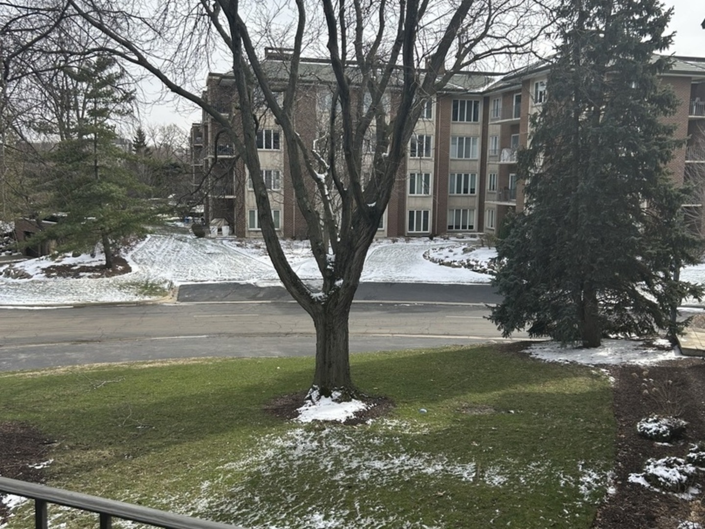 4 Oak Brook Club Drive Oak Brook IL 60523