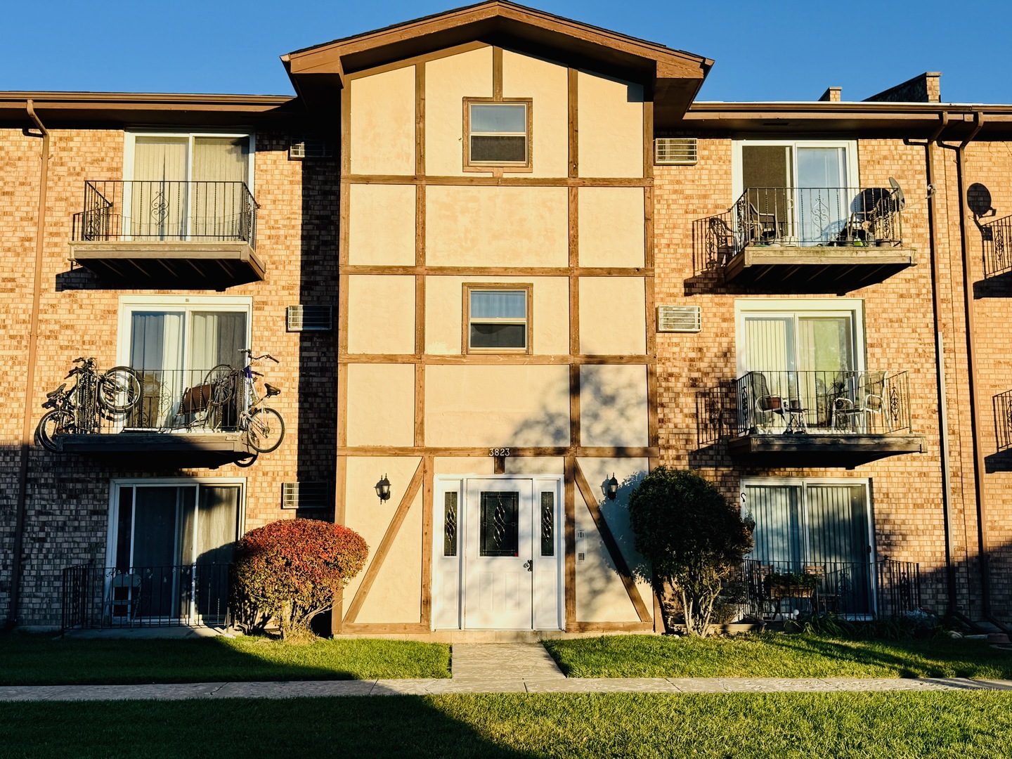 3823 West 123rd Street Alsip IL 60803