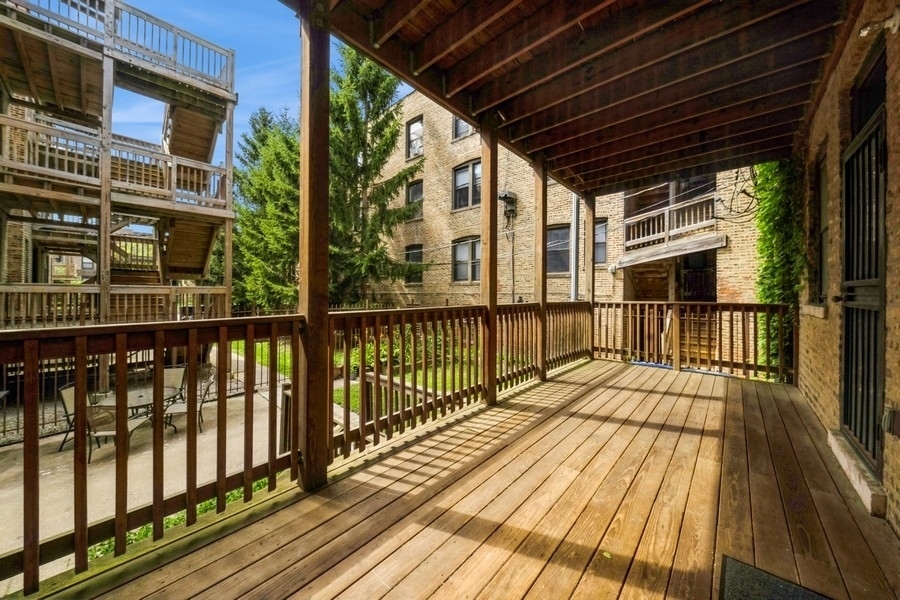 5340 South Greenwood Avenue Chicago IL 60615