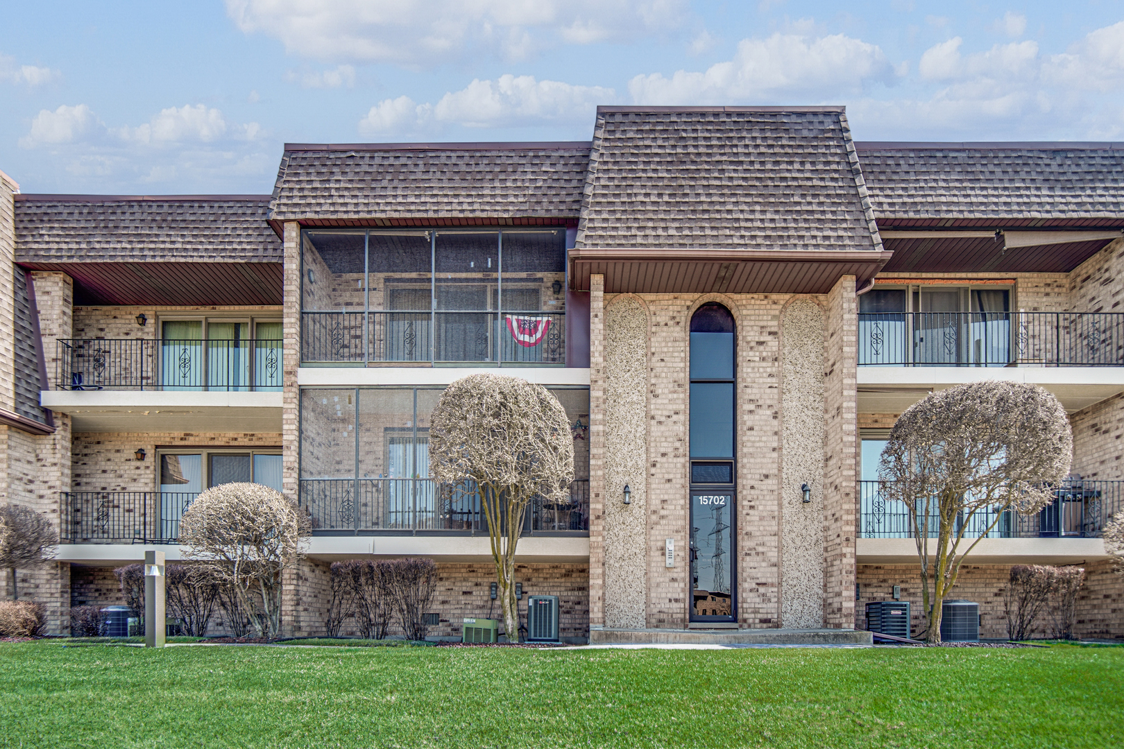 15702 Foxbend Court Orland Park IL 60462