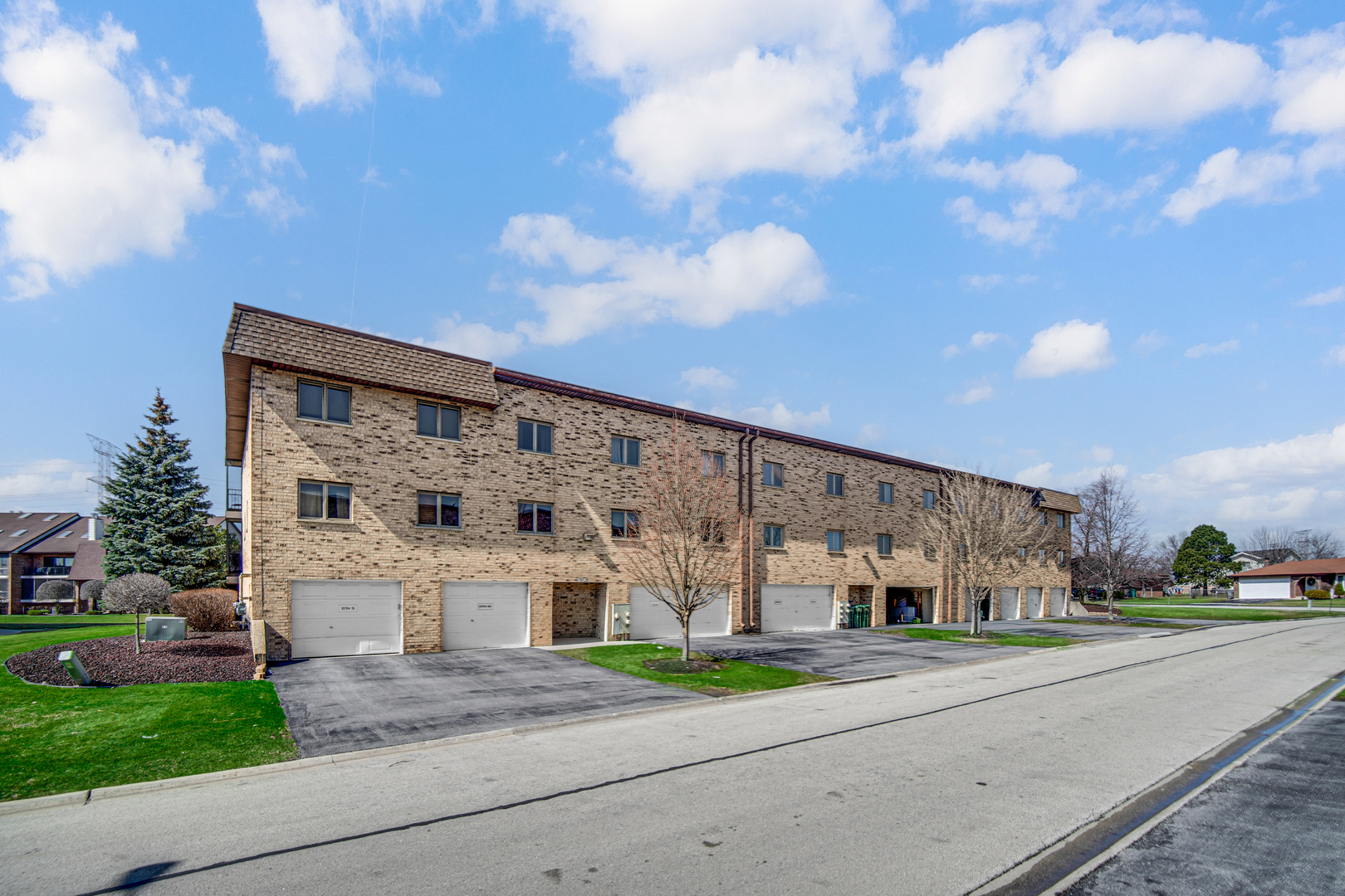 15702 Foxbend Court Orland Park IL 60462