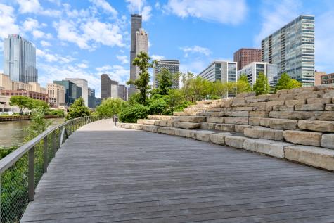124 West Polk Street Chicago IL 60605