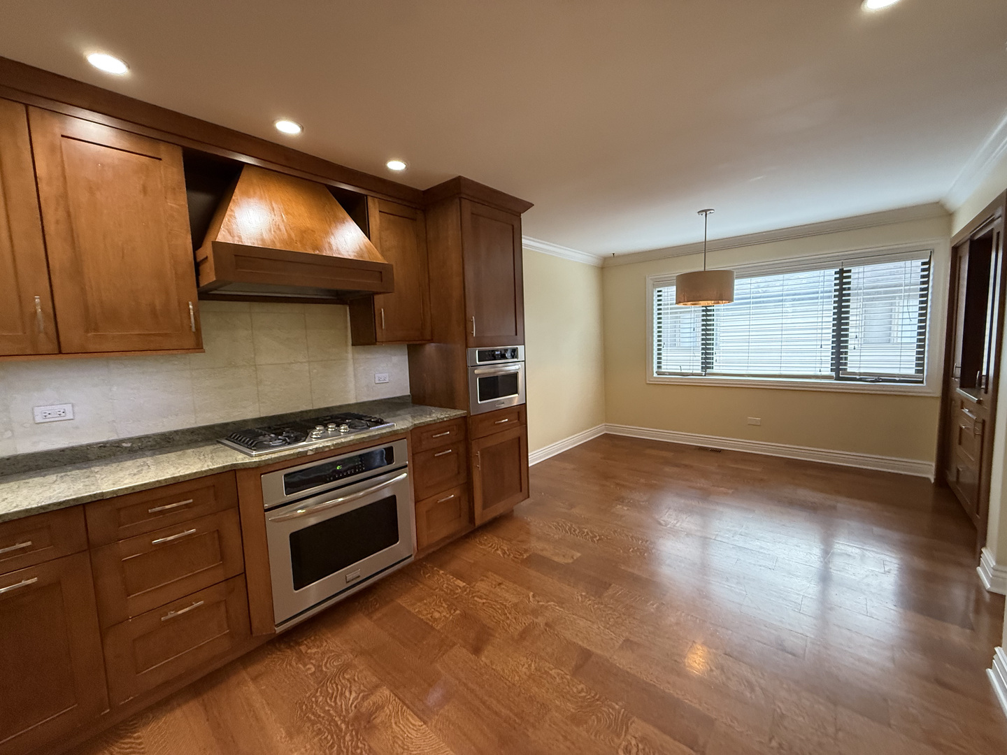 60 South Dee Road Park Ridge IL 60068