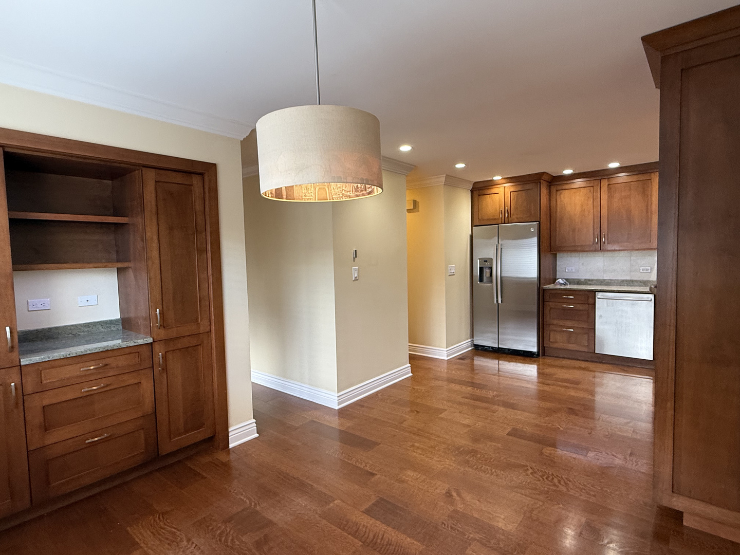 60 South Dee Road Park Ridge IL 60068