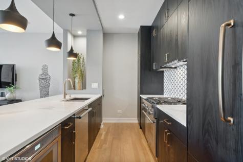 1203 West Superior Street Chicago IL 60642