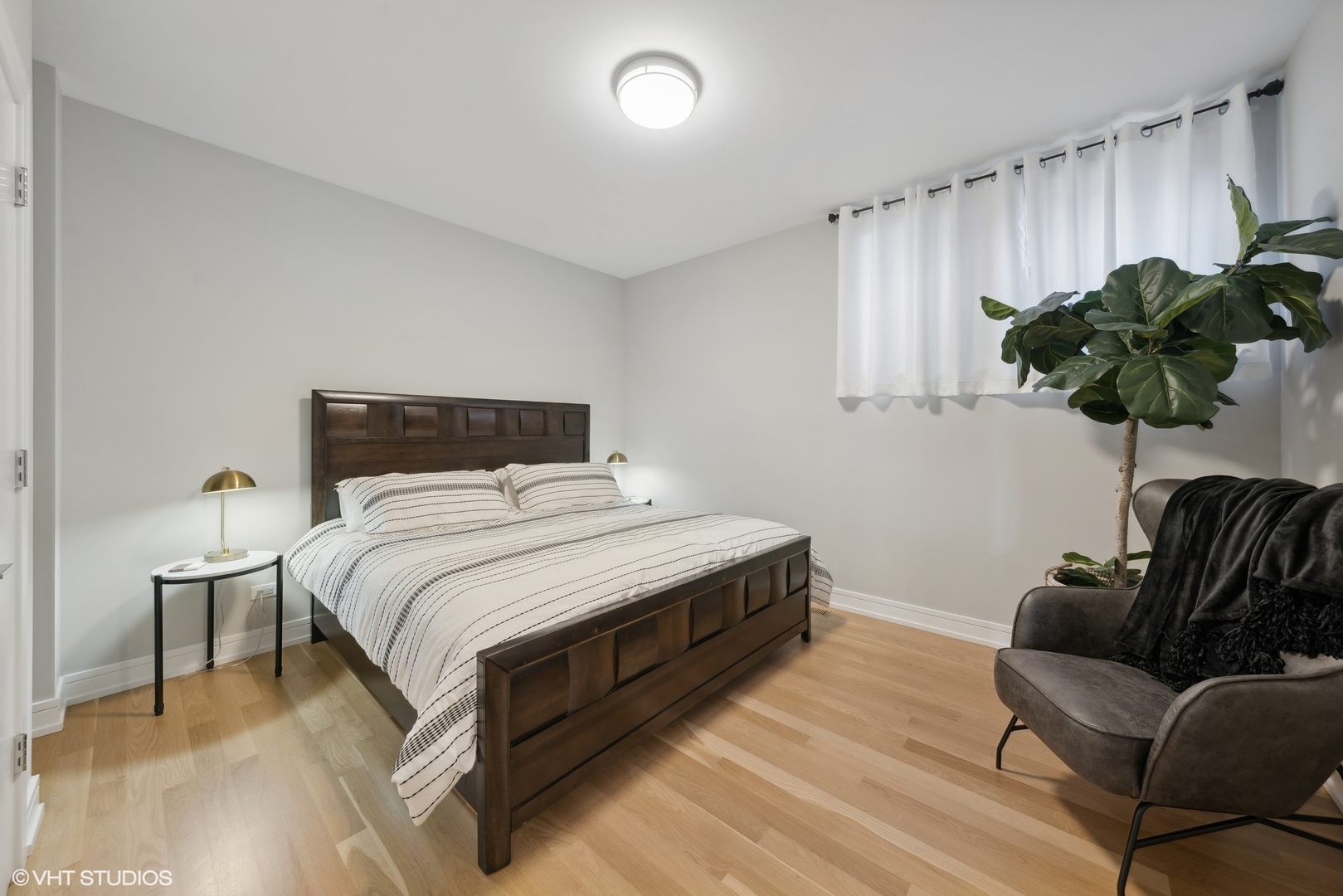 1203 West Superior Street Chicago IL 60642