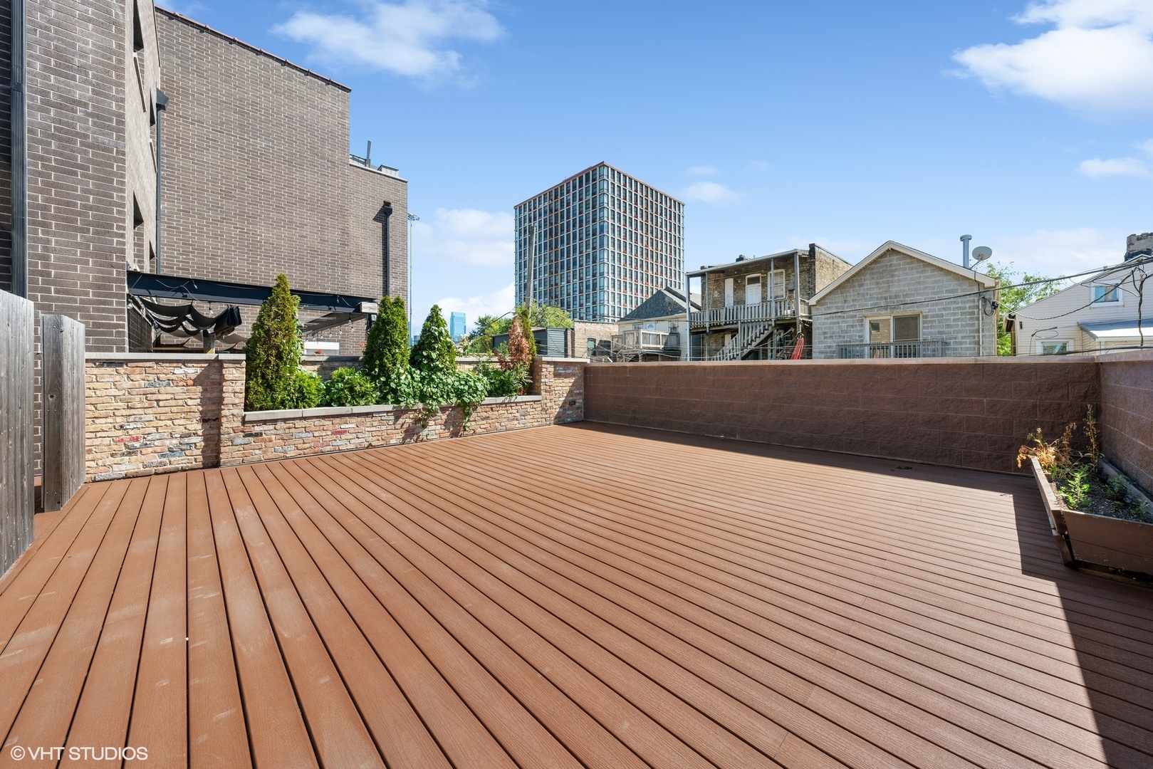 1203 West Superior Street Chicago IL 60642