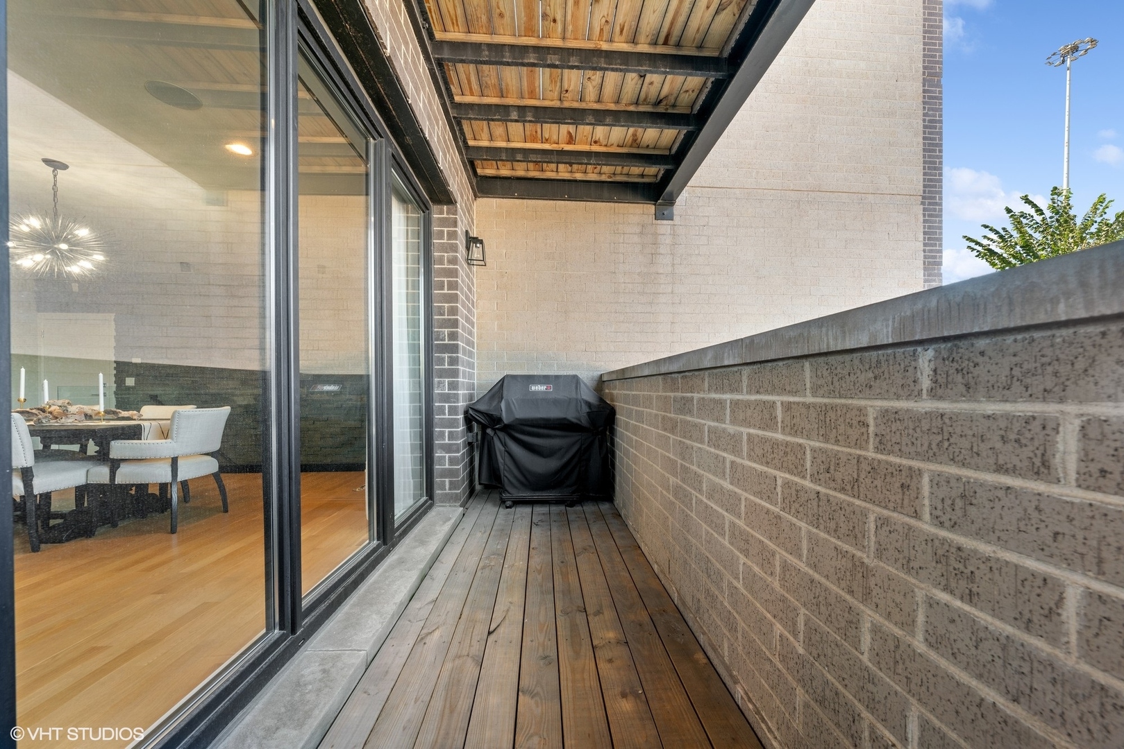 1203 West Superior Street Chicago IL 60642