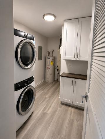183 Grove Avenue Des Plaines IL 60016
