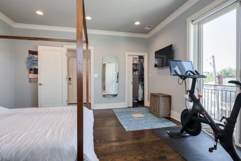 6438 South Woodlawn Avenue Chicago IL 60637